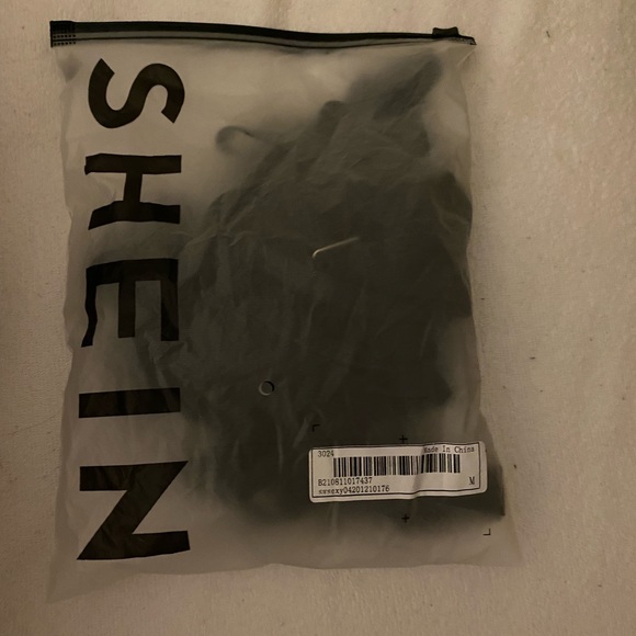 Brand new SHEIN lingerie in original packaging. Never even tried on - Picture 4 of 4